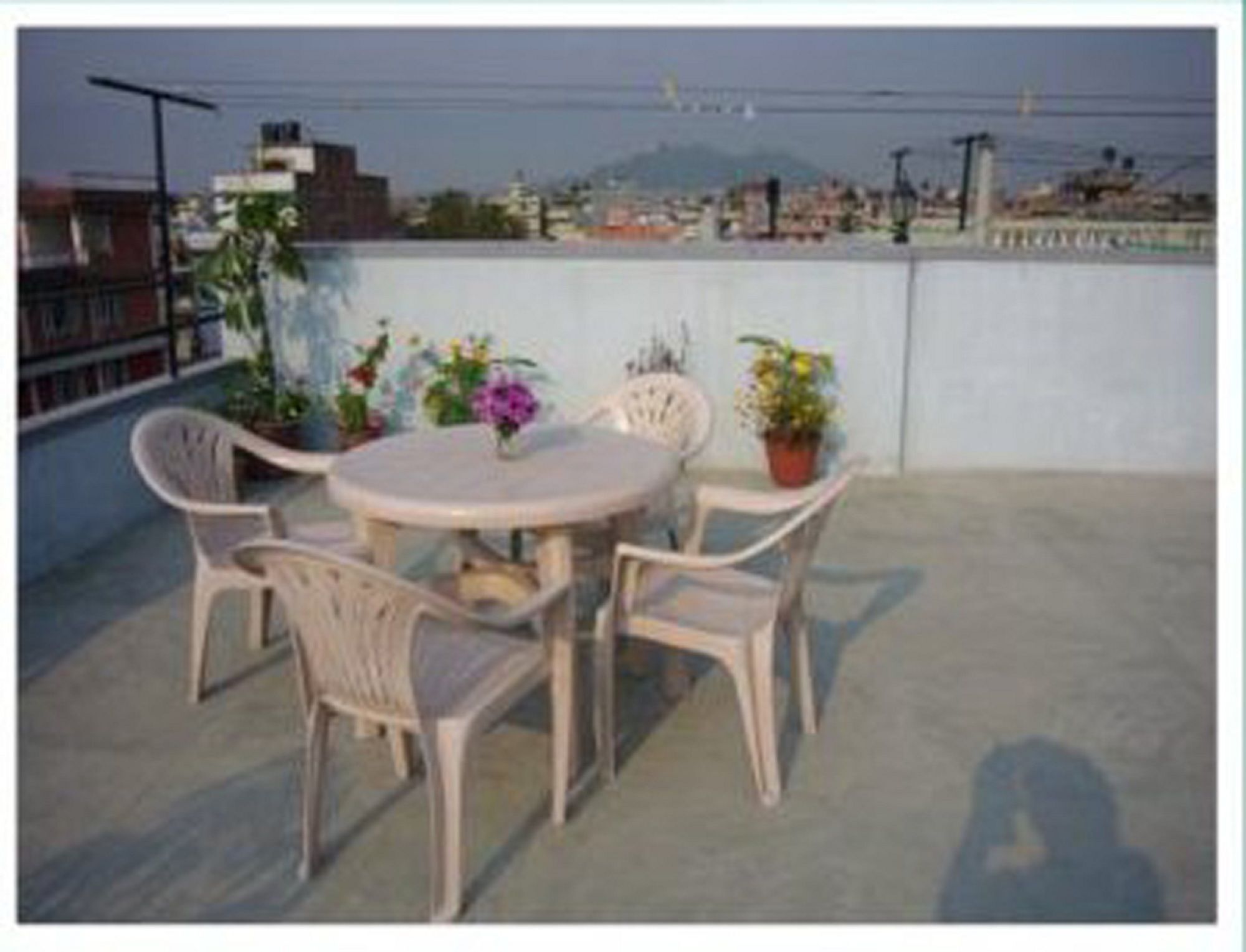 Le Rhododendron Chambres D'Hotes Kathmandu Exterior photo