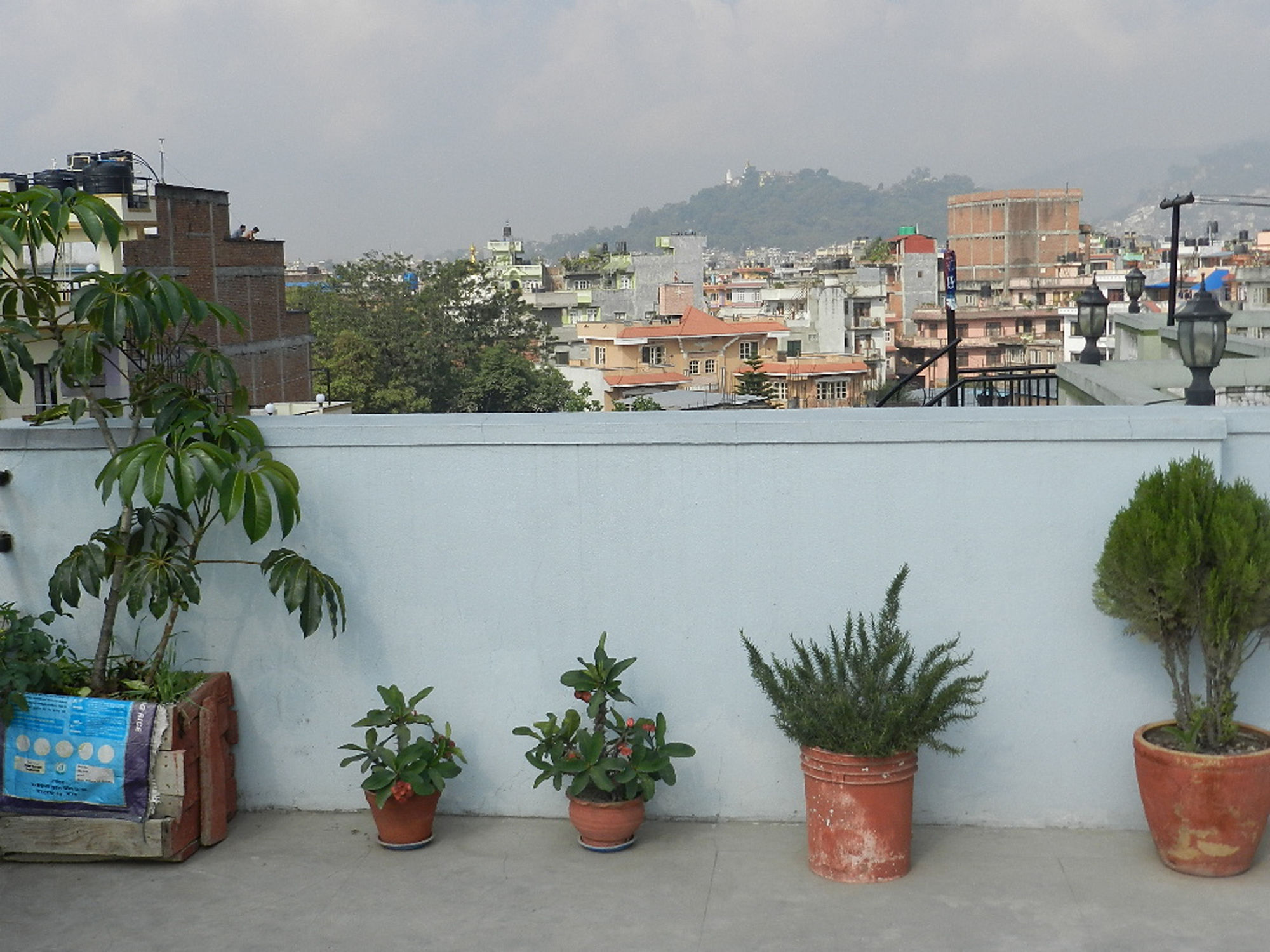 Le Rhododendron Chambres D'Hotes Kathmandu Exterior photo